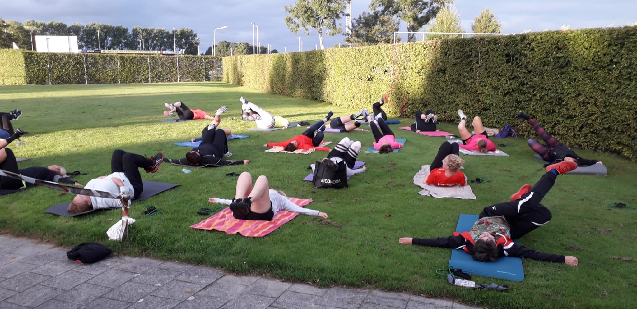 core-stability-training-kom-jij-ook-korfbal-vereniging-top-arnemuiden